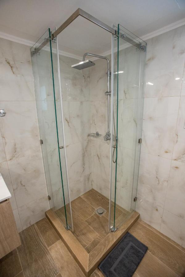 Raise Kifisias Serviced Apartments Athén Kültér fotó