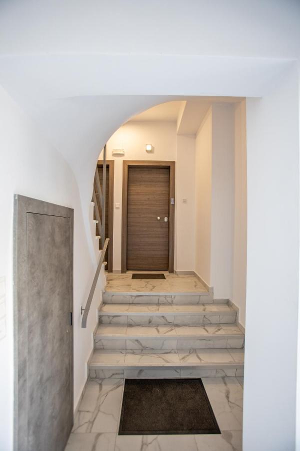 Raise Kifisias Serviced Apartments Athén Kültér fotó